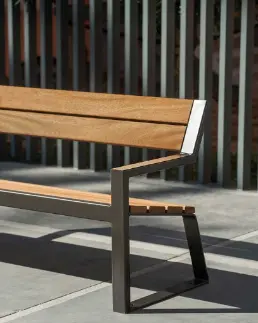 Banco de parque modelo 4DCD