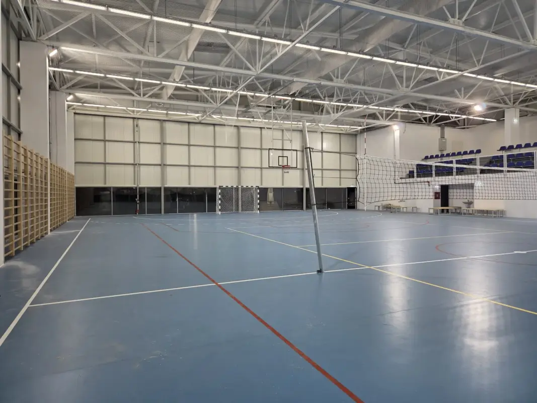 Equipamiento deportivo para sala de deporte